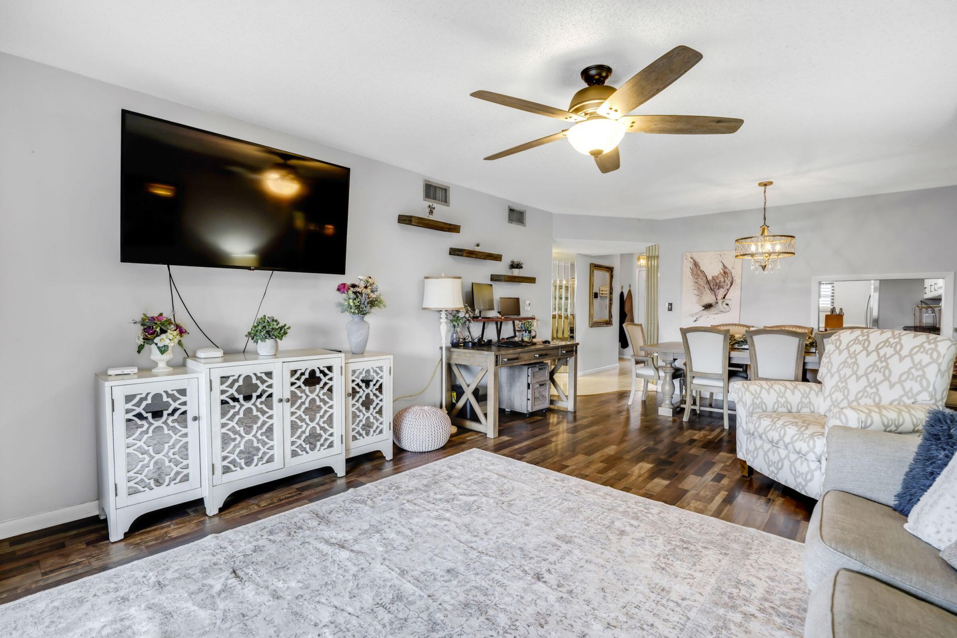 4960 E Sabal Palm Boulevard, Unit 414, Tamarac, FL 33319 Photo