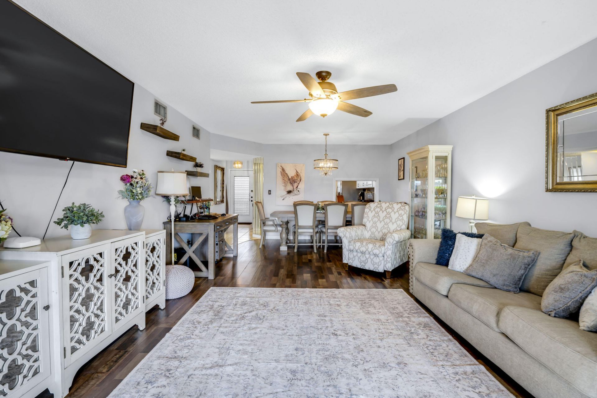 4960 E Sabal Palm Boulevard, Unit 414, Tamarac, FL 33319 Photo