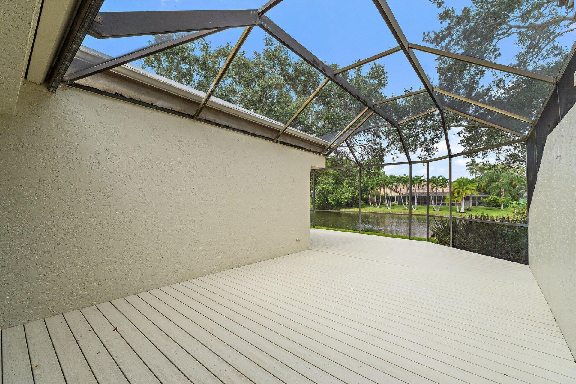 15 Tournament Boulevard, Palm Beach Gardens, FL 33418 Photo