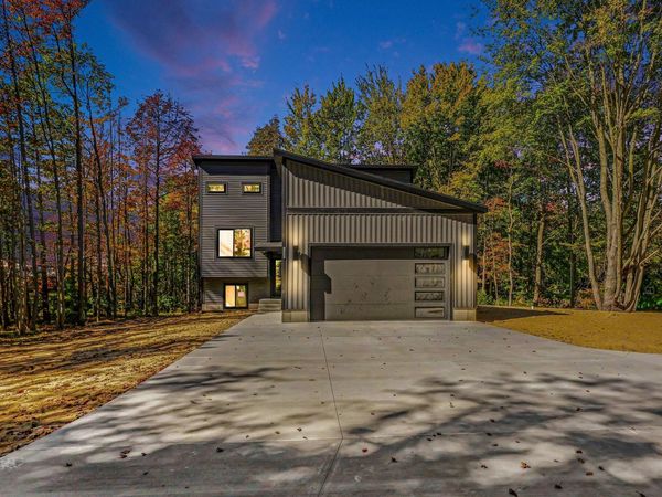 3803 S Brooks Road, Muskegon, MI 49444