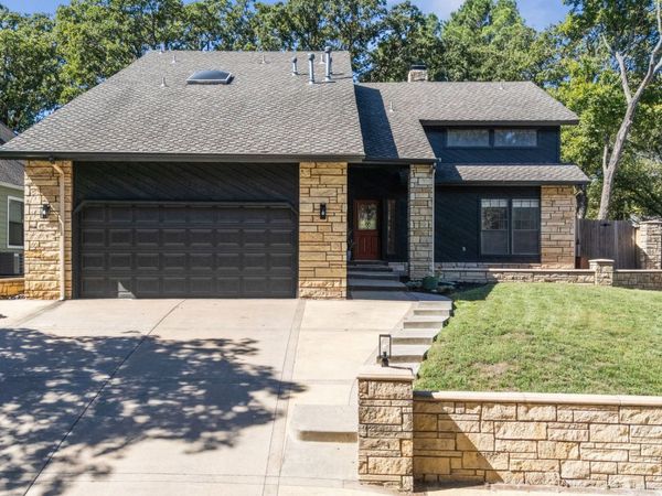 9718 S Lakewood Place, Tulsa, OK 74137
