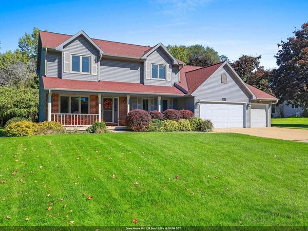 4072 HACKBERRY COURT, Green Bay, WI 54311