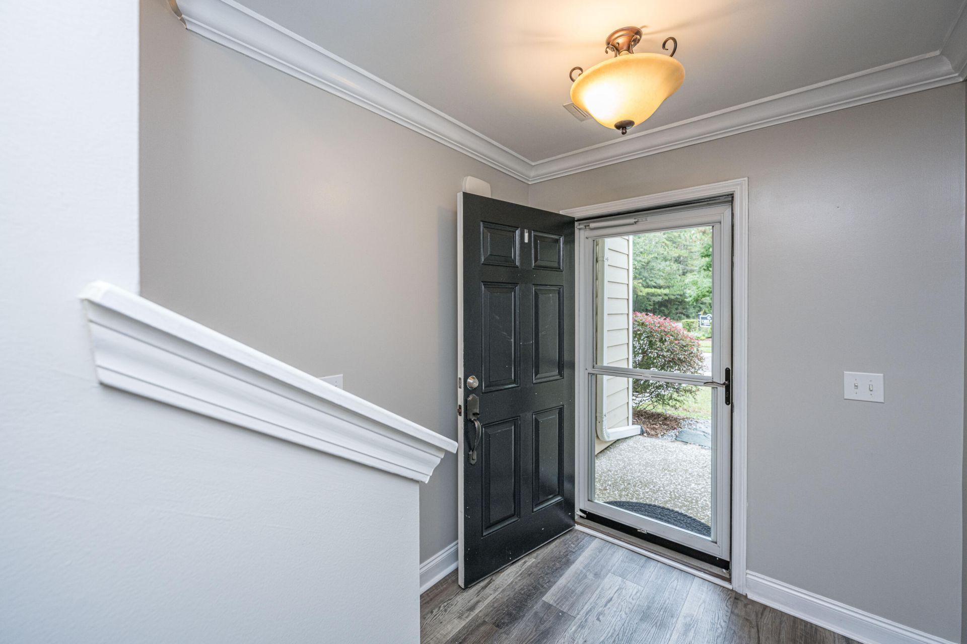 2995 Emma Lane Photo 6