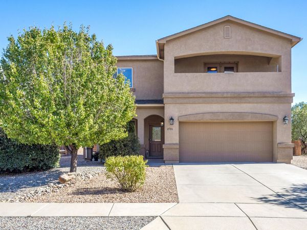 2706 Camacho Road SE, Rio Rancho, NM 87124