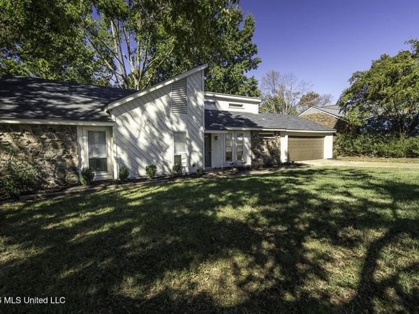 5629 Ridgetop Drive, Horn Lake, MS 38637