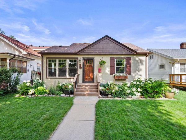2704 Garfield Street NE, Minneapolis, MN 55418