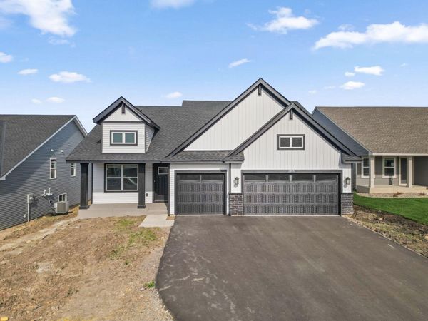 1905 Dogwood Court, Carver, MN 55315