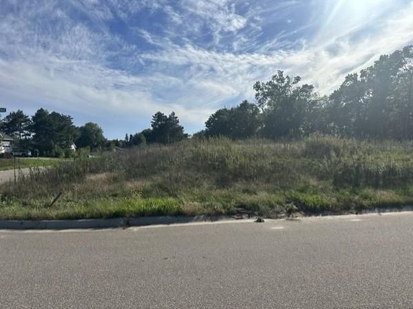 2334 154th Lane NE, Ham Lake, MN 55304