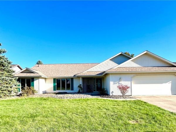 33037 Pebblebrook Drive , North Ridgeville, OH 44039