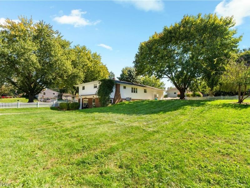 6787 Glenmere Avenue NE, Canton, OH 44721 Photo 4