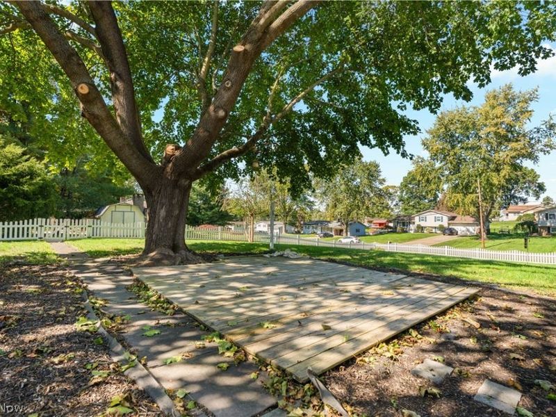 6787 Glenmere Avenue NE, Canton, OH 44721 Photo 6