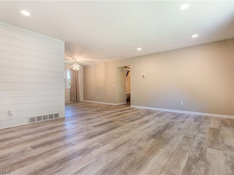 6787 Glenmere Avenue NE, Canton, OH 44721 Photo 7