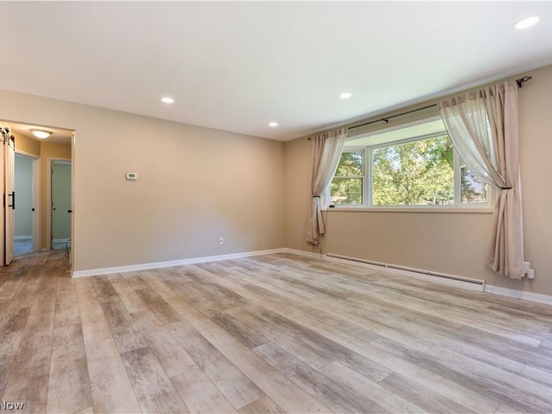 6787 Glenmere Avenue NE, Canton, OH 44721 Photo 8