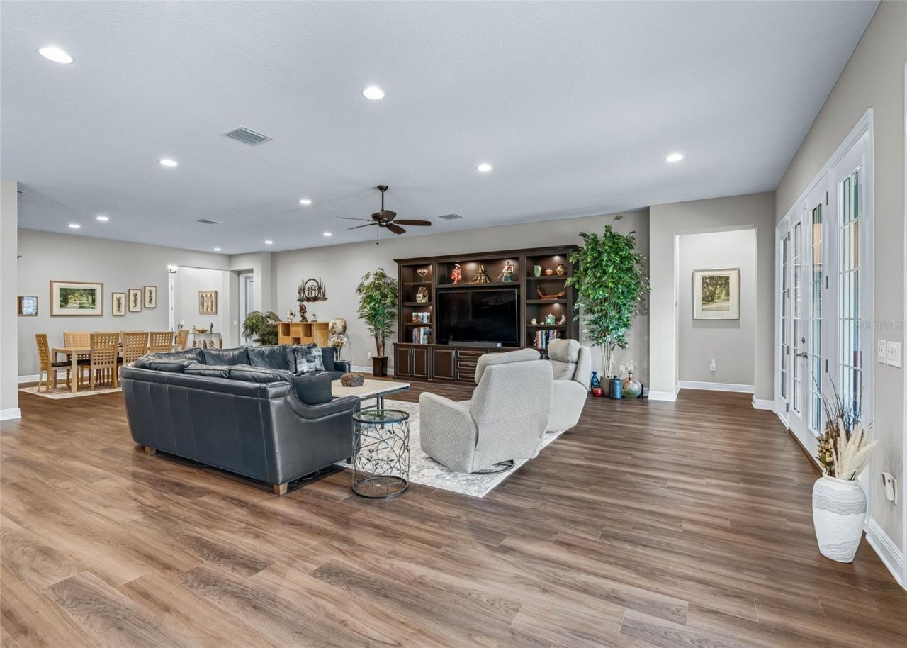 4398 Pezzullo Circle, The Villages, FL 32163 Photo