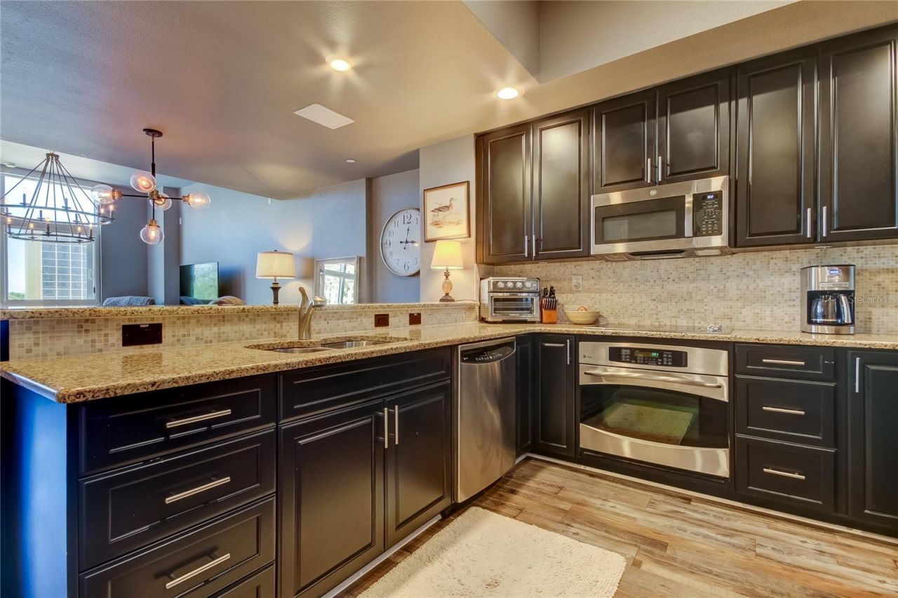 331 Cleveland Street , Unit 317, Clearwater, FL 33755 Photo