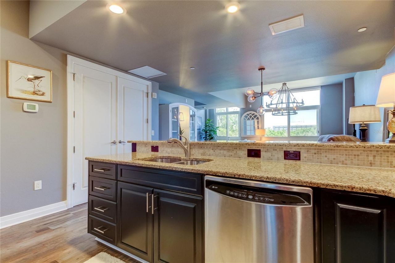 331 Cleveland Street , Unit 317, Clearwater, FL 33755 Photo