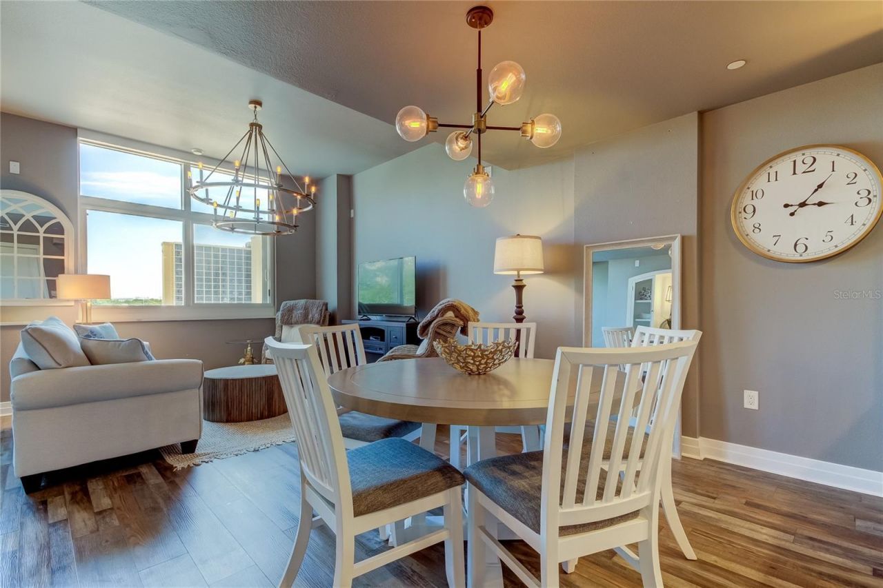 331 Cleveland Street , Unit 317, Clearwater, FL 33755 Photo
