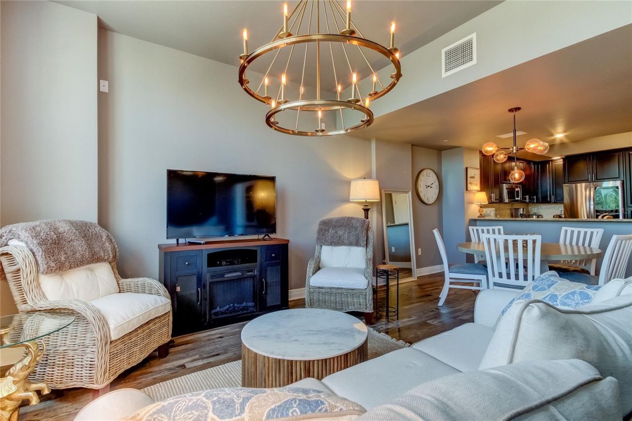 331 Cleveland Street , Unit 317, Clearwater, FL 33755 Photo