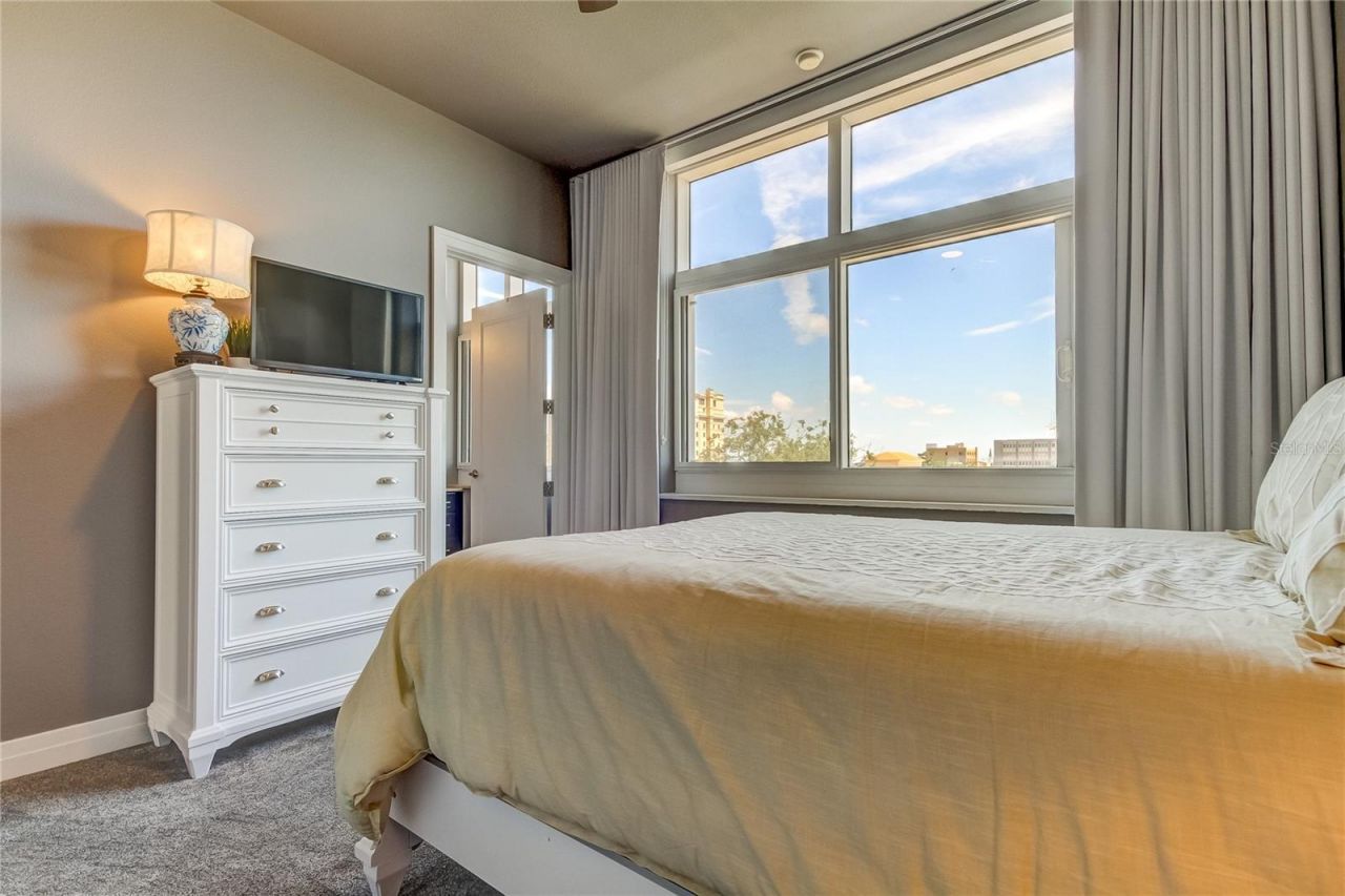 331 Cleveland Street , Unit 317, Clearwater, FL 33755 Photo