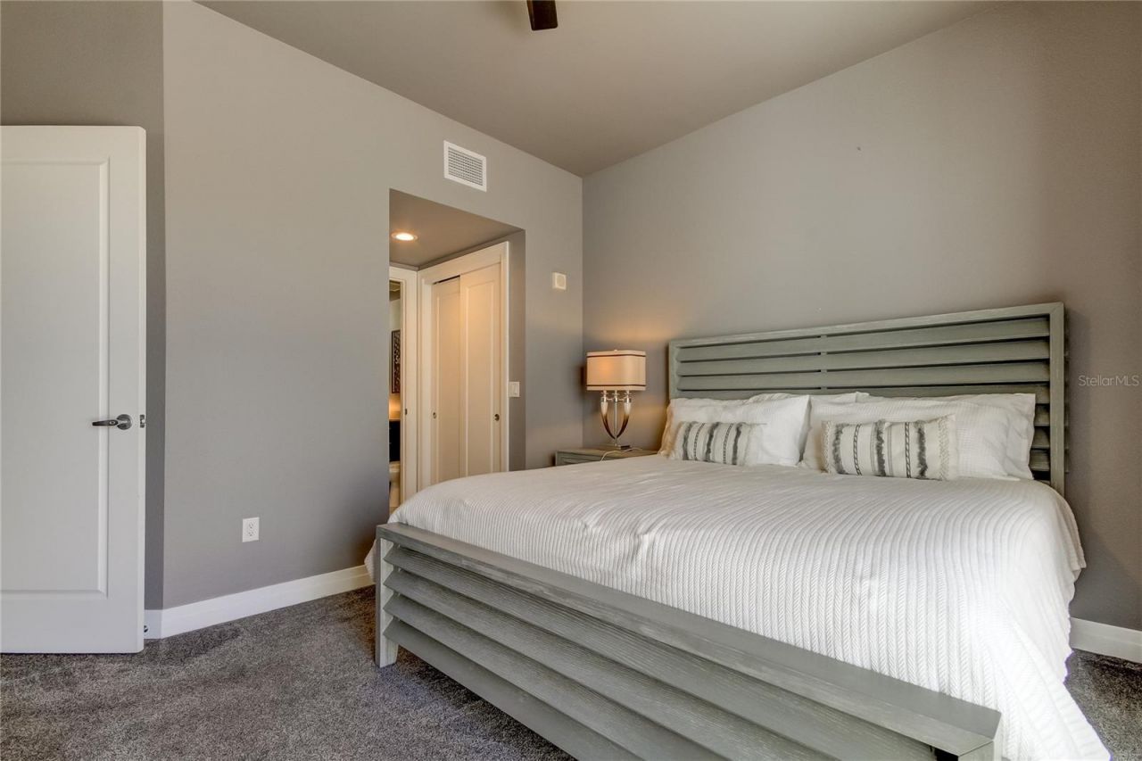 331 Cleveland Street , Unit 317, Clearwater, FL 33755 Photo