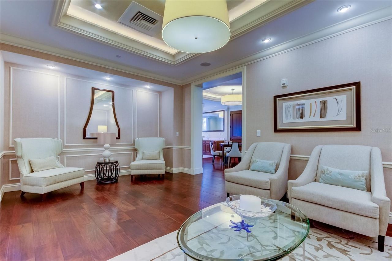 331 Cleveland Street , Unit 317, Clearwater, FL 33755 Photo