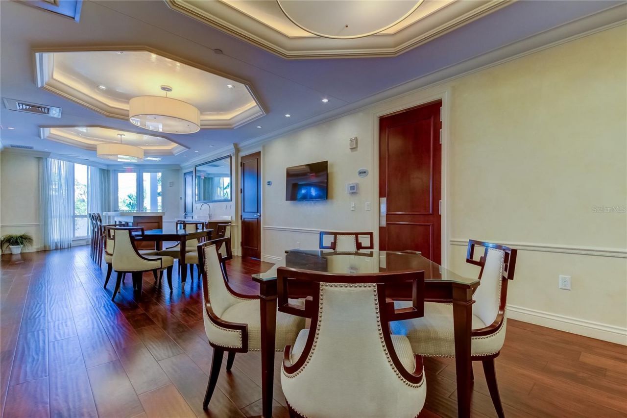 331 Cleveland Street , Unit 317, Clearwater, FL 33755 Photo