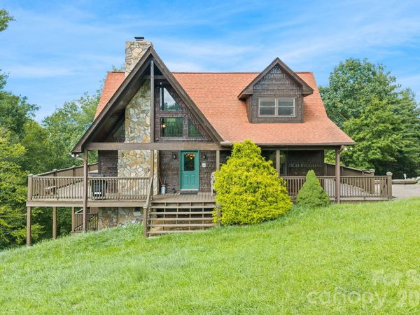 1003 Deerwood Road , Piney Creek, NC 28663
