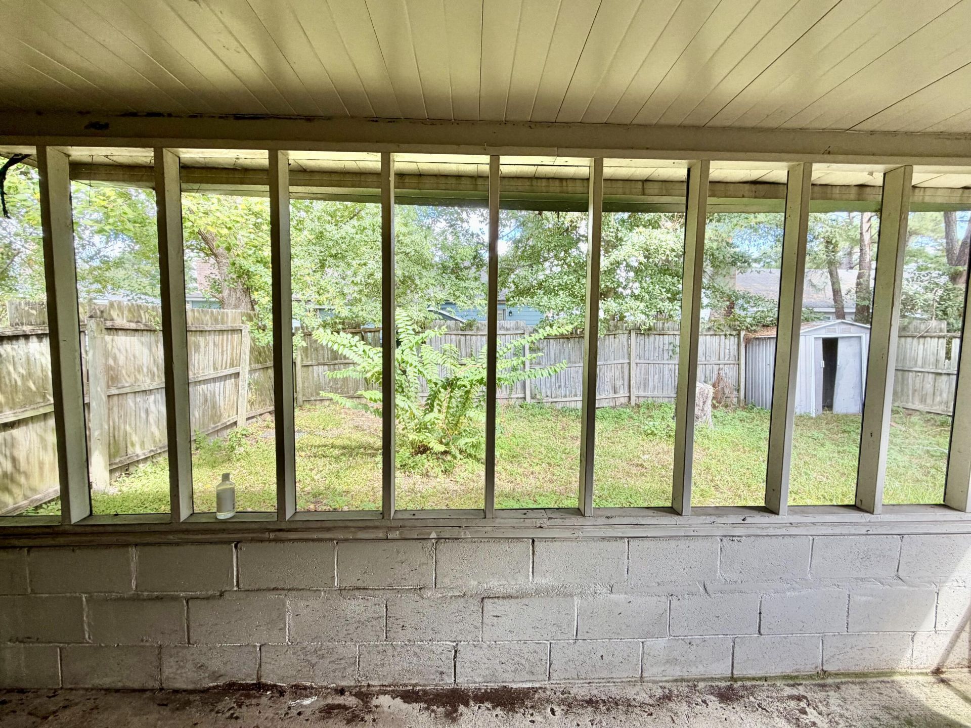 7724 Suzanne Drive Photo 16