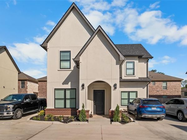 2700 S 02nd , Unit F, Waco, TX 76706