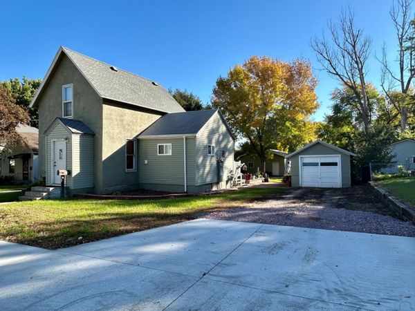 410 S Union Street, Rock Rapids, IA 51246