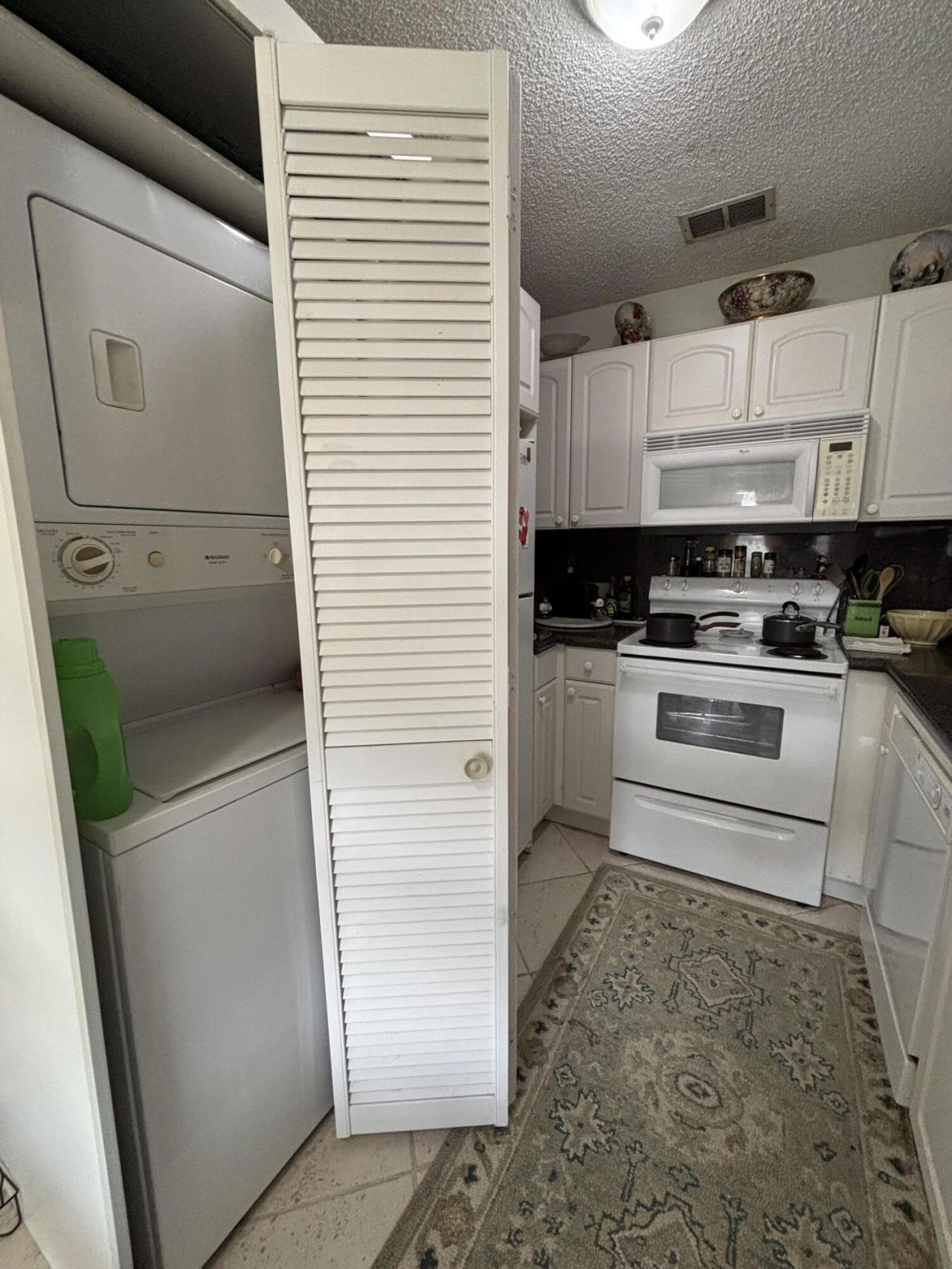 8875 Warwick Drive, Boca Raton, FL 33433 Photo