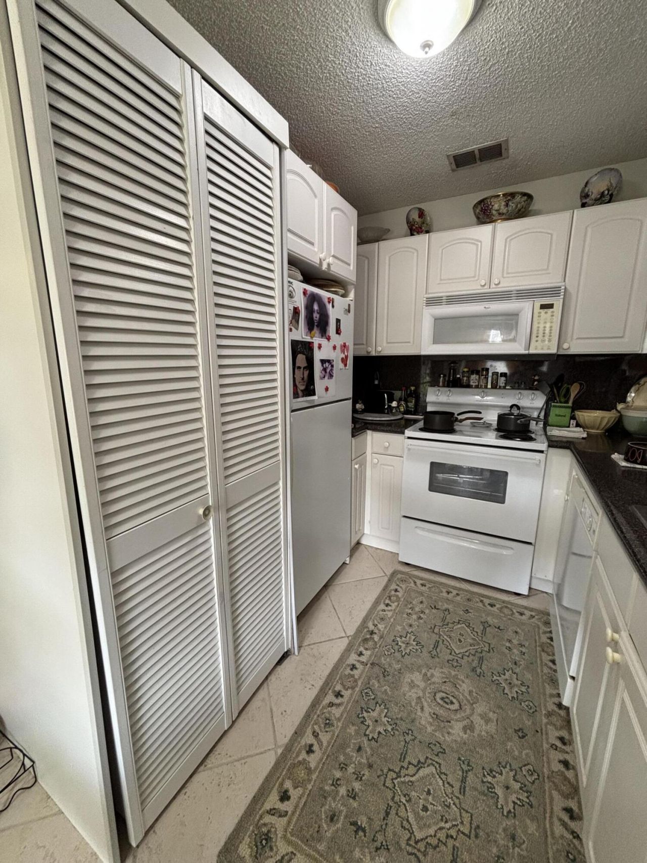 8875 Warwick Drive, Boca Raton, FL 33433 Photo