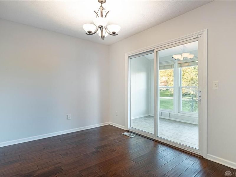 7125 Brookmeadow Drive, Centerville, OH 45459 Photo 11