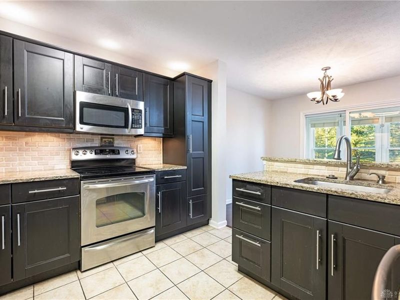 7125 Brookmeadow Drive, Centerville, OH 45459 Photo 8