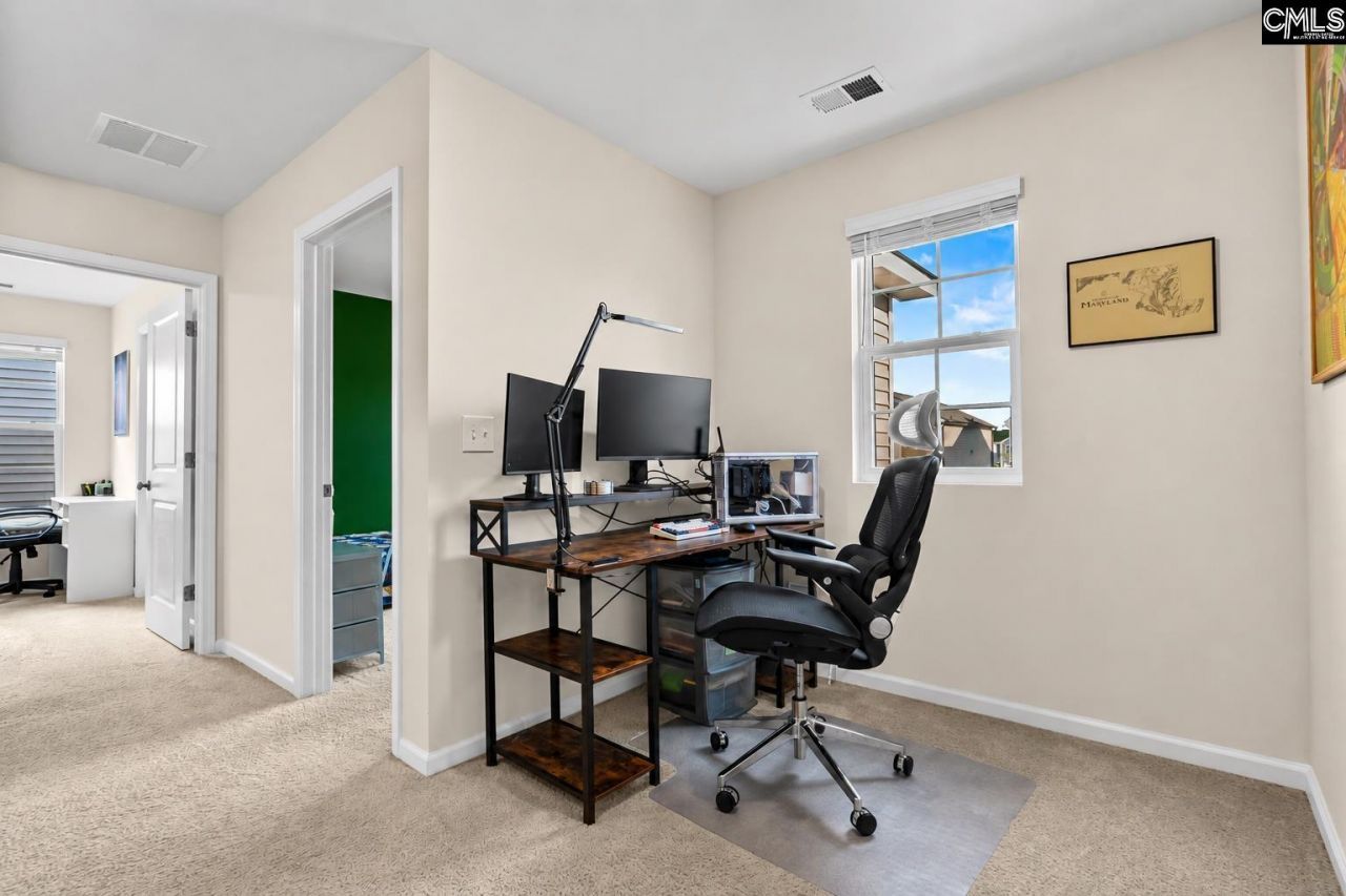 207 Watkin Way Photo 15