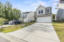 207 Watkin Way photo 4