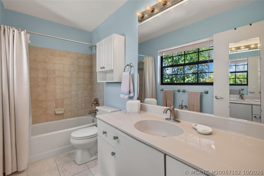 1999 NE Collins Circle, Unit 3-110, Jensen Beach, FL 34957 Photo
