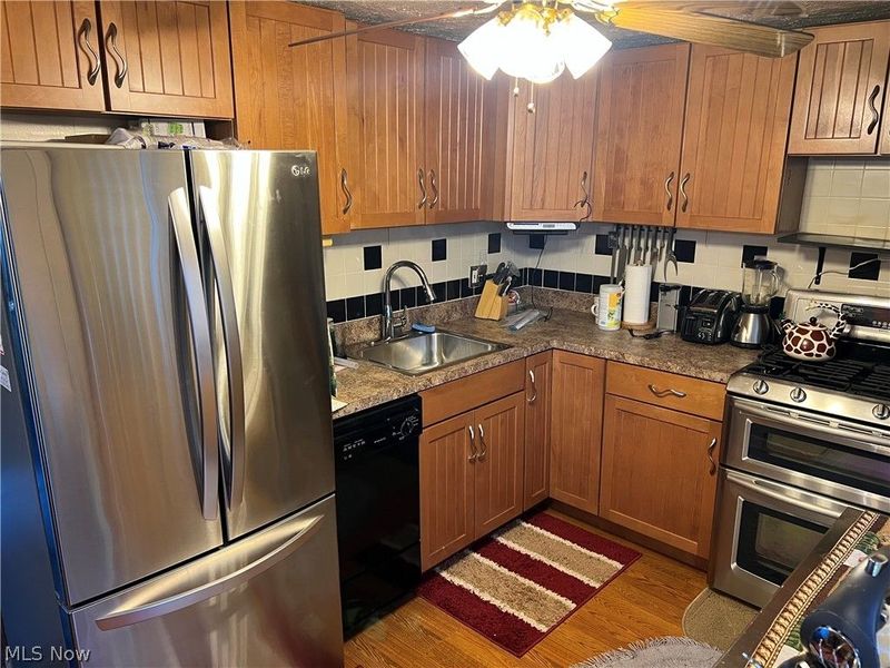 12805 Guardian Boulevard , Cleveland, OH 44135 Photo 5