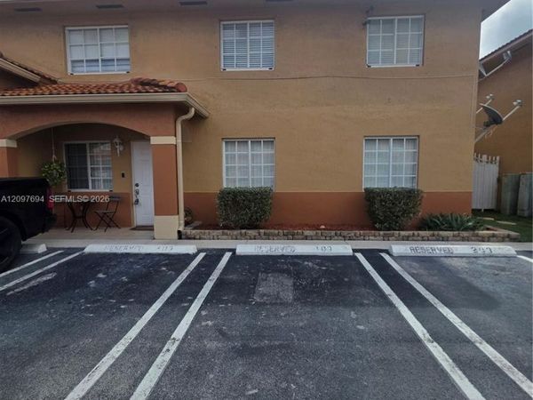 2505 W 76th St , Unit 103, Hialeah, FL 33016