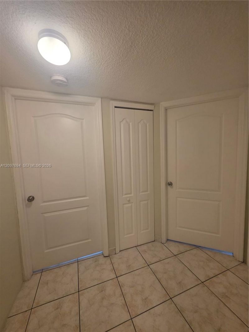 2505 W 76th St , Unit 103, Hialeah, FL 33016 Photo
