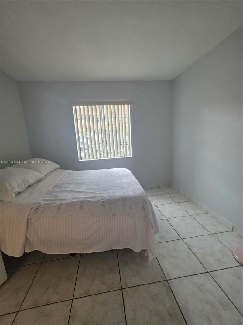 2505 W 76th St , Unit 103, Hialeah, FL 33016 Photo
