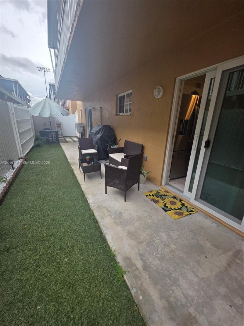 2505 W 76th St , Unit 103, Hialeah, FL 33016 Photo