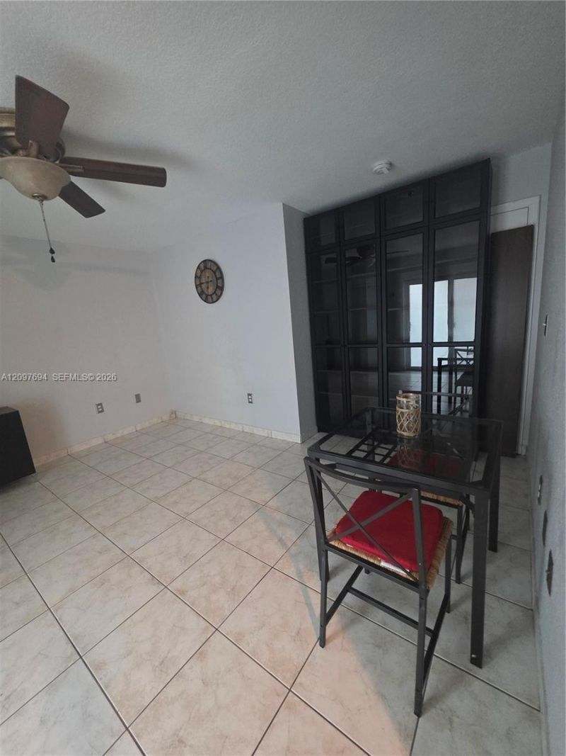 2505 W 76th St , Unit 103, Hialeah, FL 33016 Photo