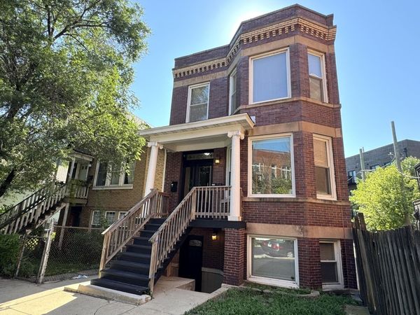 2765 W Francis Place, Unit 1, Chicago, IL 60647