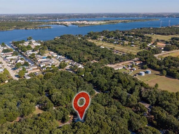4647 Lyndi Lane, Granbury, TX 76049