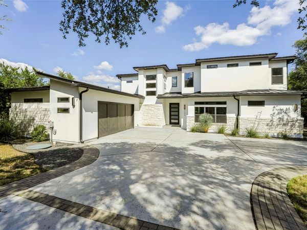 17600 Regatta View DR, Jonestown, TX 78645