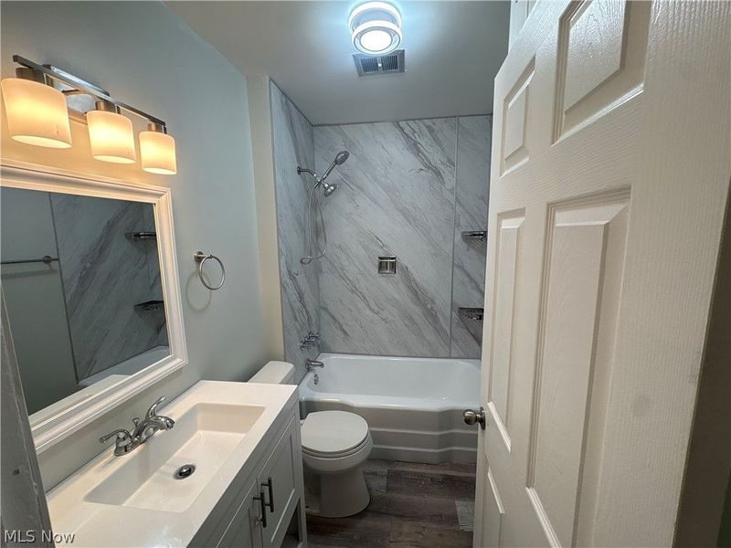 695 Lafollette Street, Akron, OH 44306 Photo 6