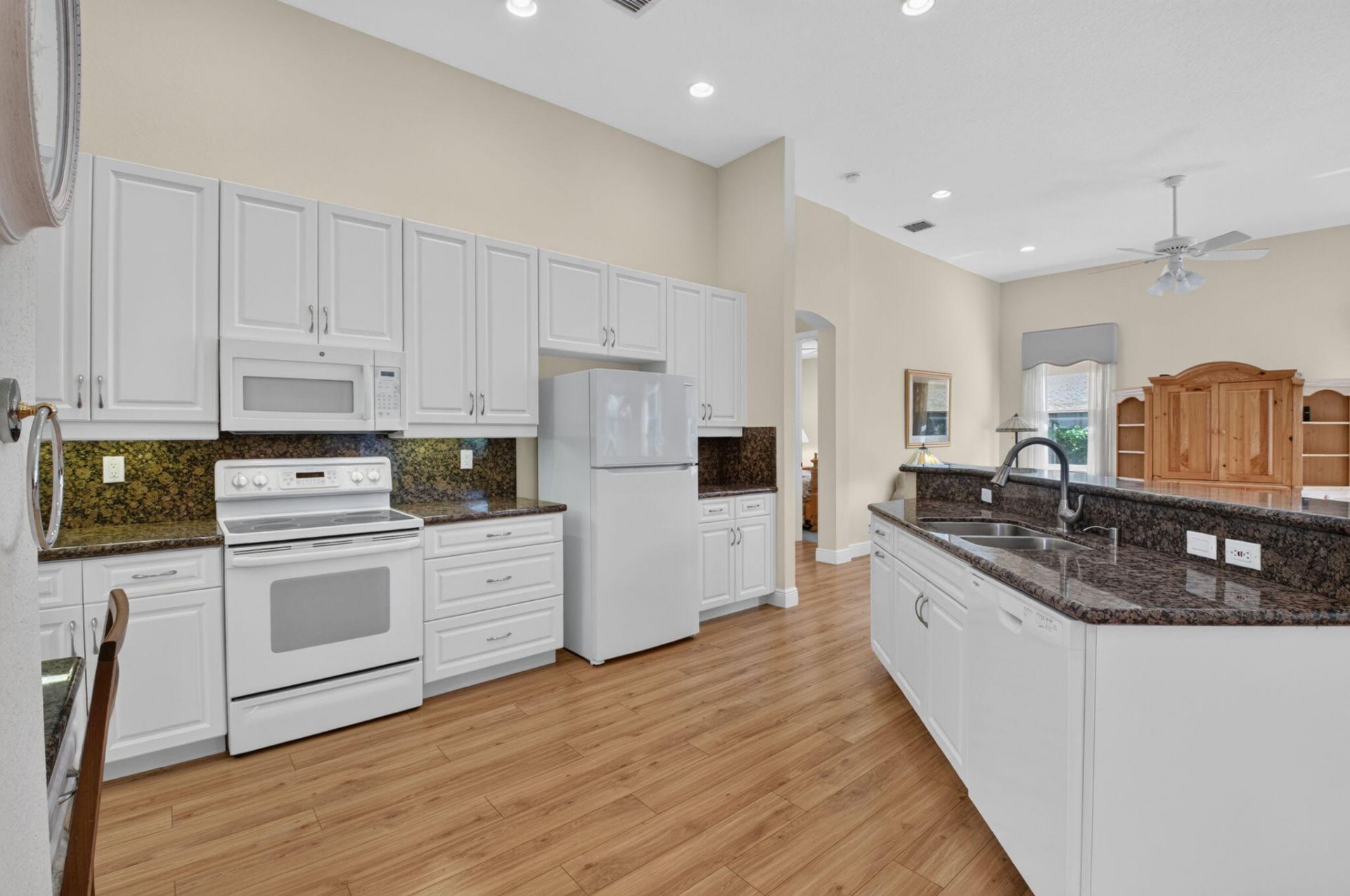 6802 Treves Way, Boynton Beach, FL 33437 Photo