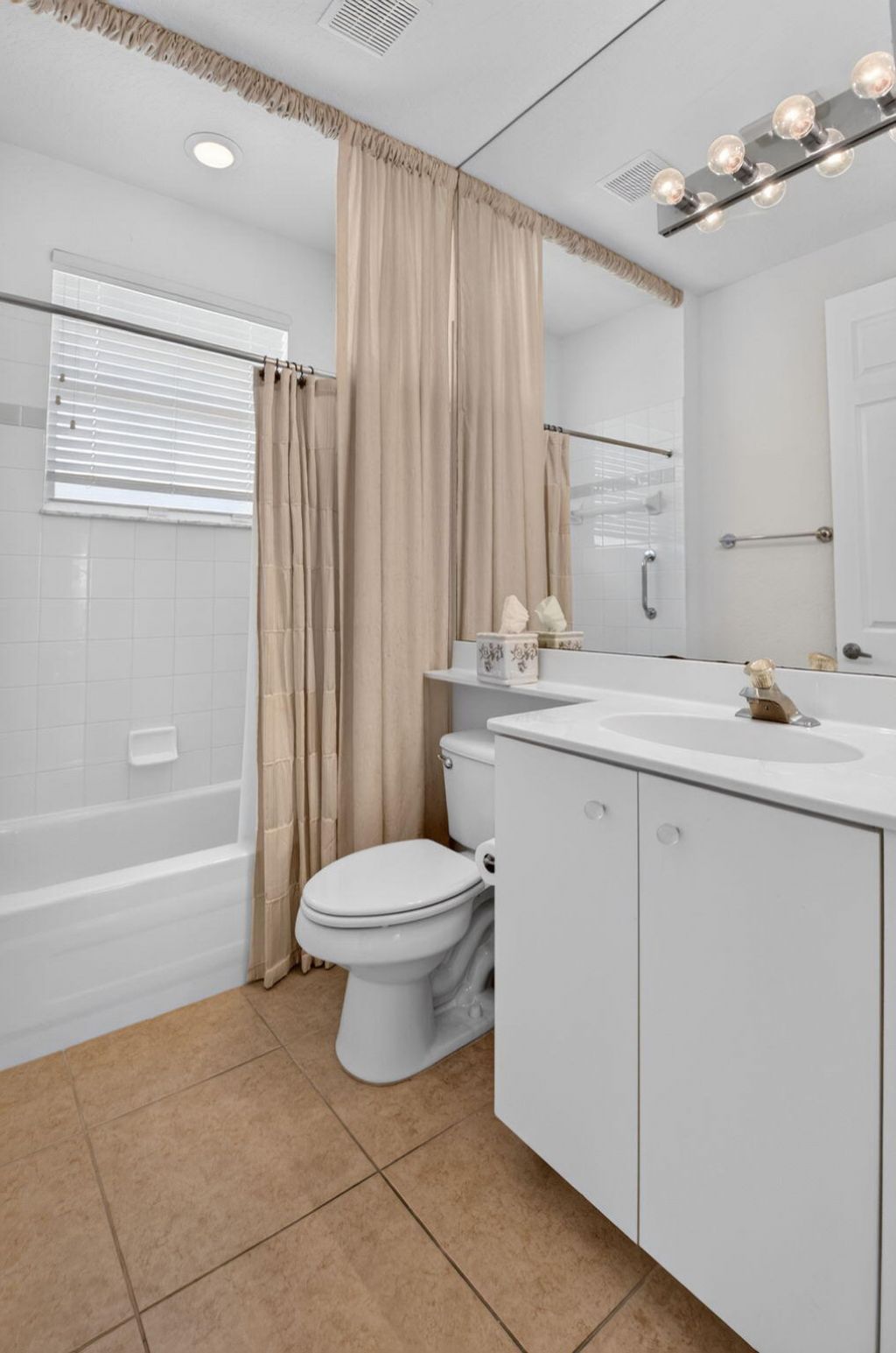 6802 Treves Way, Boynton Beach, FL 33437 Photo