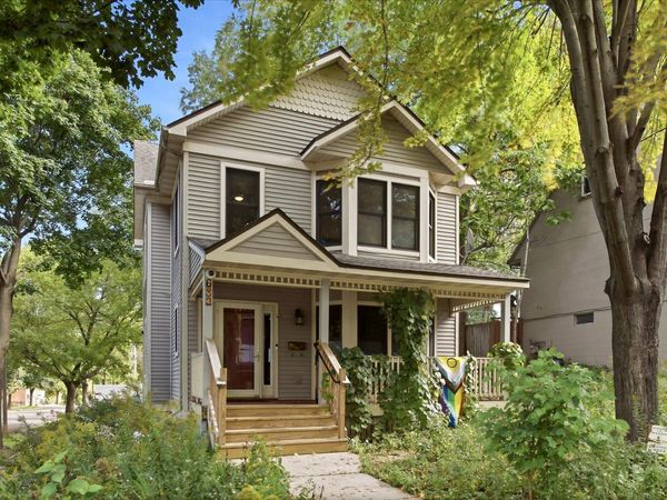 682 Harvard Street, Saint Paul, MN 55107